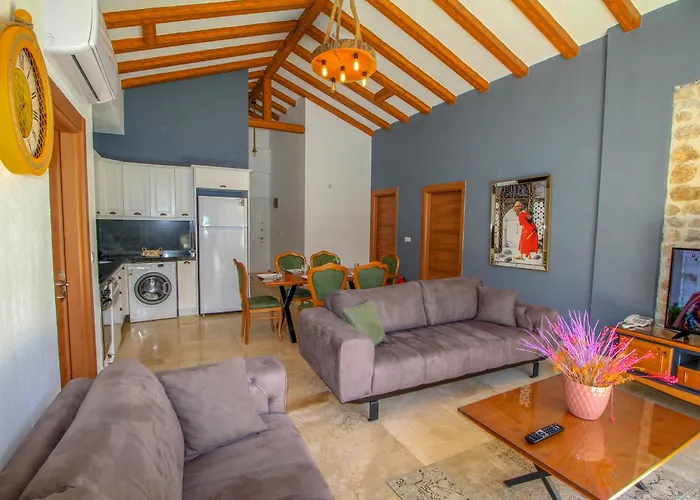 Villa Patara Titanic 3+1 Villa, Oezel Havuzlu,