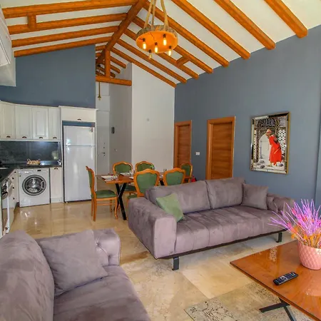 Вилла Patara Titanic 3+1 Villa, Oezel Havuzlu,